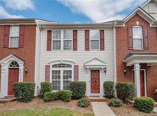 10124 Meadow Crossing Ln, Cornelius, NC 28031