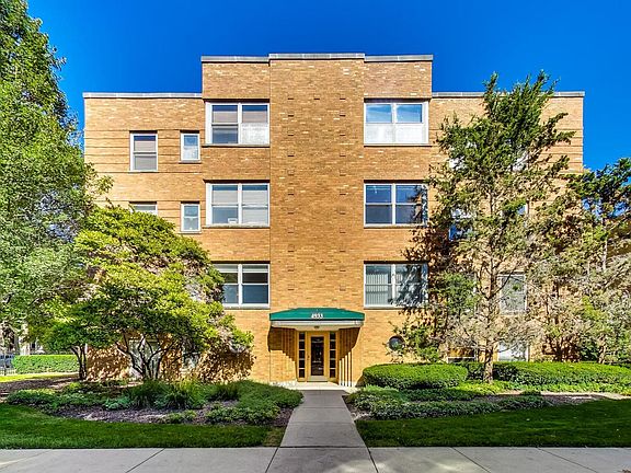 2nd image of 4933 N Wolcott Ave APT 1A