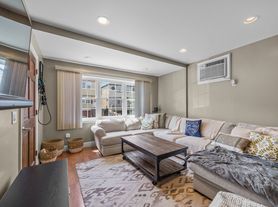 155 W 21st St, Bayonne, NJ