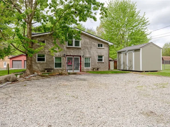 274 2nd St, Lake Milton, OH 44429