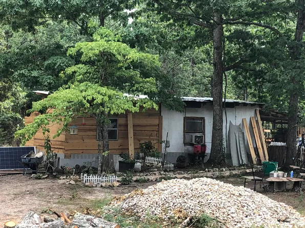 2722 A S State Highway 19, Winona, MO 65588