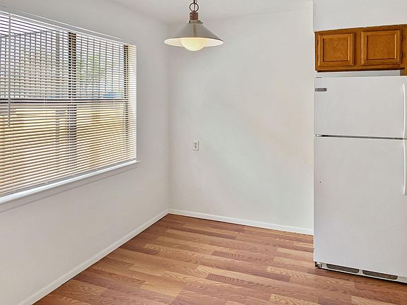 4th image of 538 Ortiz Dr SE APT A