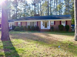 104 Park Dr, Cheraw, SC 29520