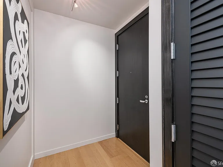 219 Brannan St #5G — Photo 10