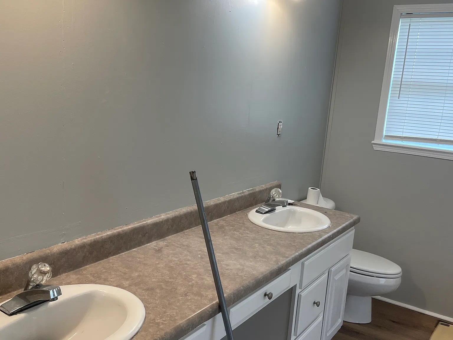 3 bed, 2500 sqft, $1,250 — Photo 4
