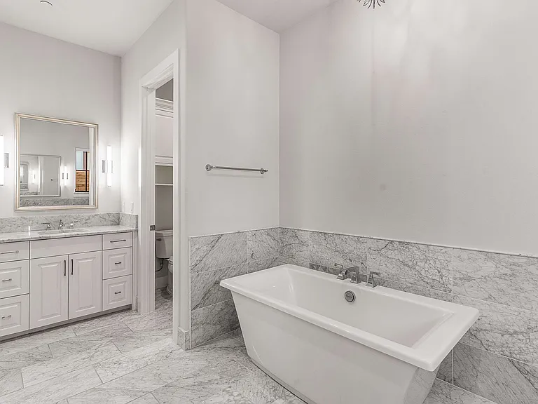 2800 Lakeside Pkwy #102 — Photo 26