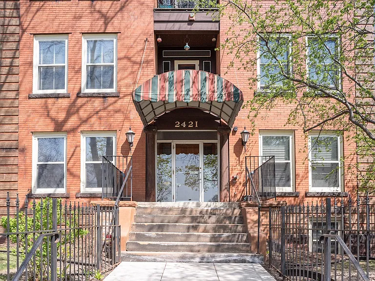 2421 Emerson Ave S #107 — Photo 3