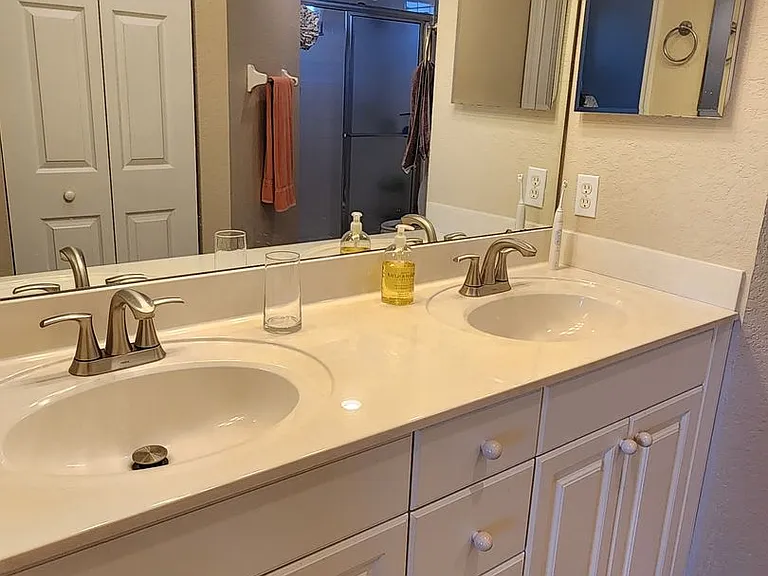 7224 Cedar Hollow Cir — Photo 8