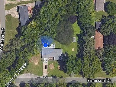 62 Emerson Dr — exterior photo