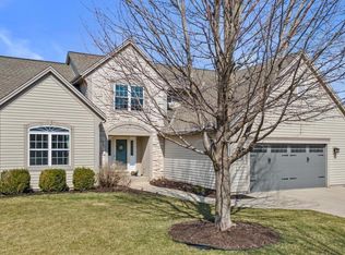 1604 Auburn COURT, Waukesha, WI