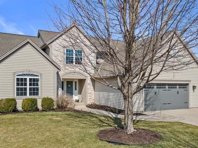1604 Auburn COURT, Waukesha, WI, 53189