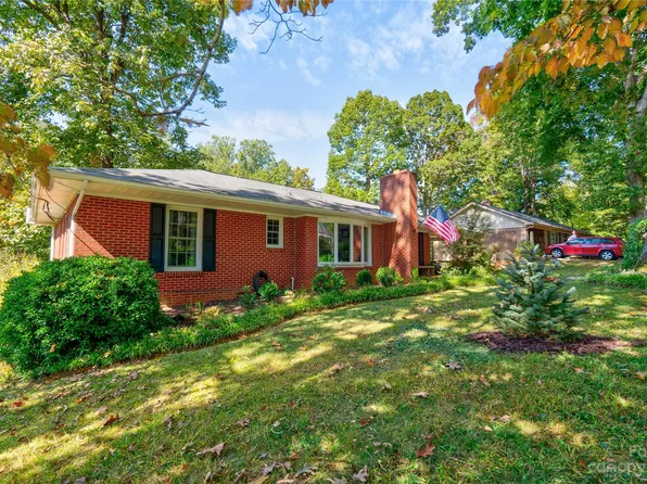 703 Parkwood Rd, Shelby, NC 28150