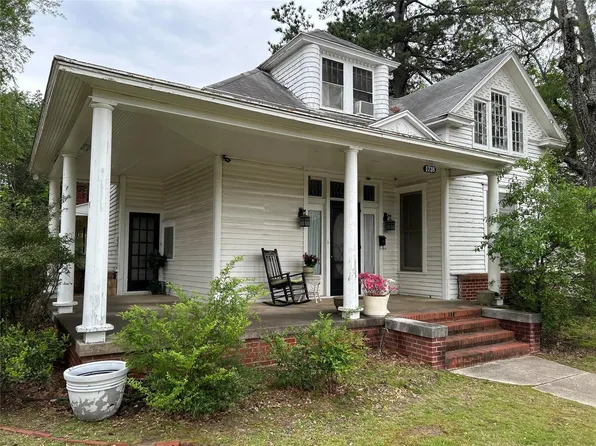 1738 Lamar Ave, Paris, TX 75460