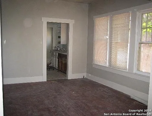 3 bed, 2.5 bath, 1170 sqft, $1,894 — Photo 4