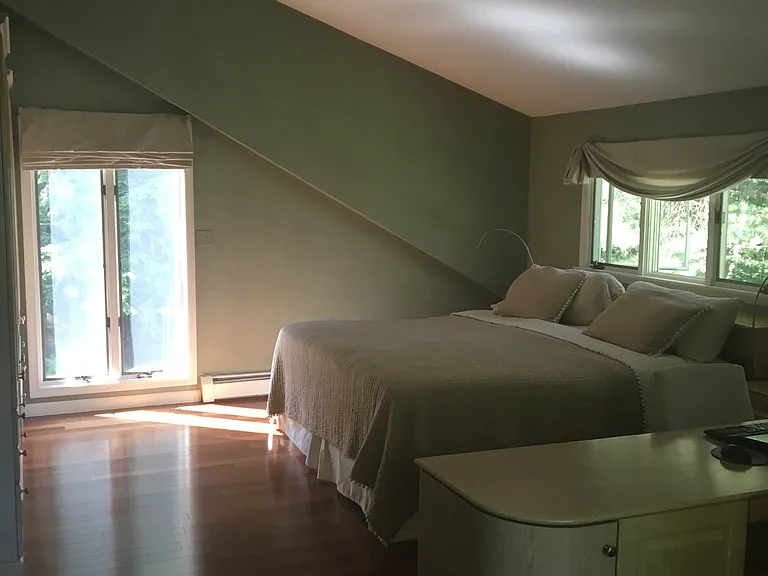 113 Cold Spring Rd — Photo 7