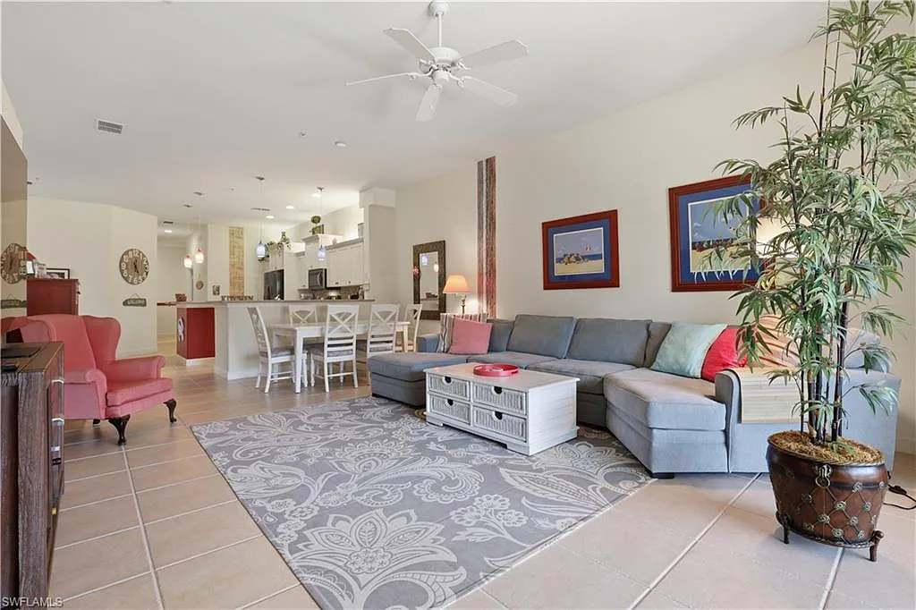2 bed, 2.0 bath, 1660 sqft, $5,500 — Photo 3