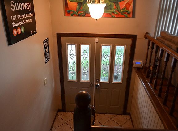 2nd image of 16349 Ozark Ave