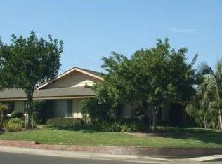 5336 Peacock Ln, Riverside, CA 92505