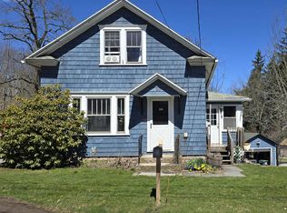 69 Carbondale Rd, Waymart, PA 18472