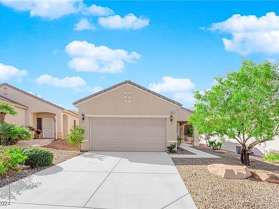 2nd image of 577 Cypress Gardens Pl