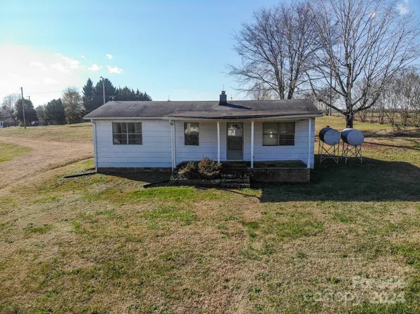 1709 W Highway 27, Lincolnton, NC 28092