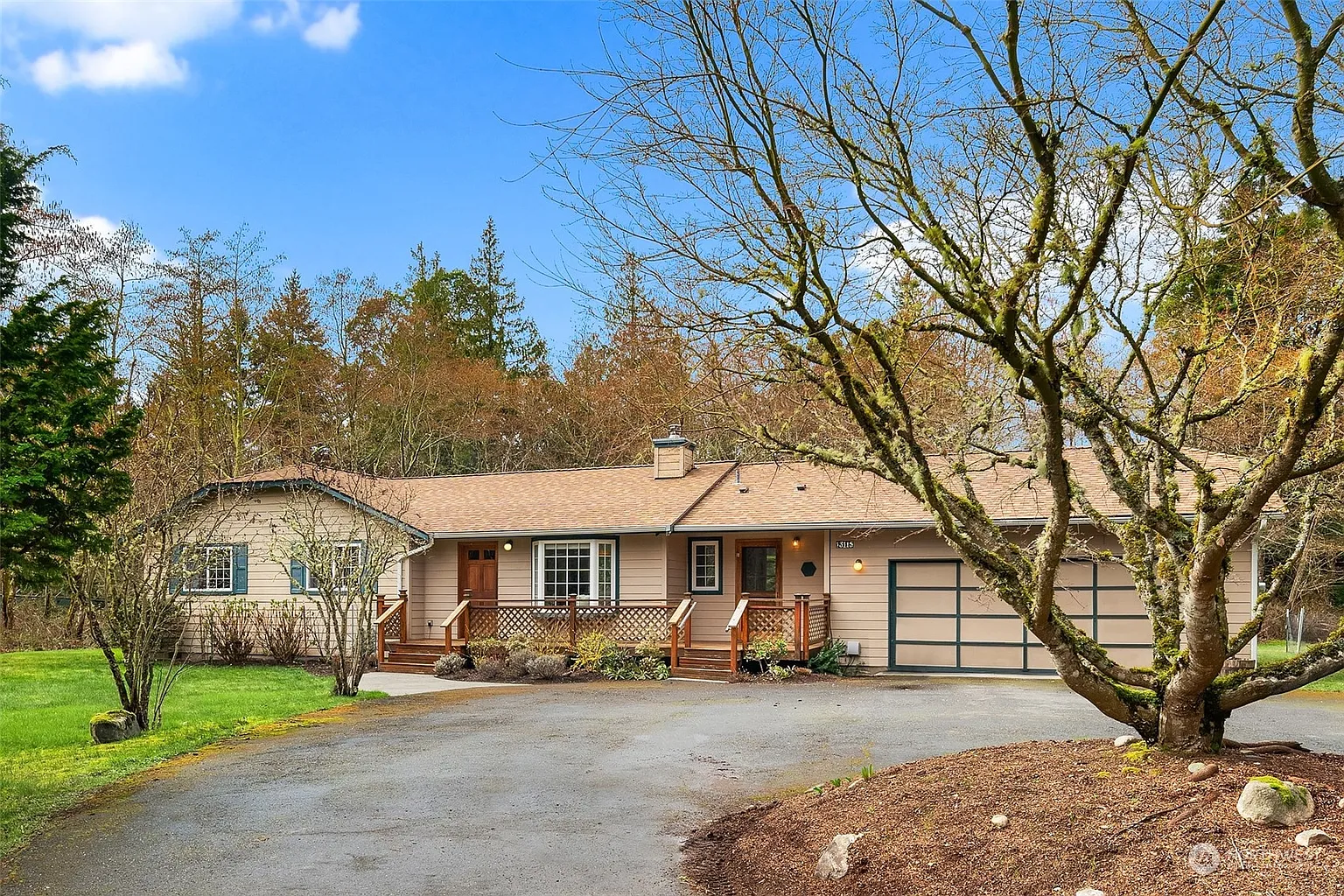 13115 Vashon Highway SW photo 1