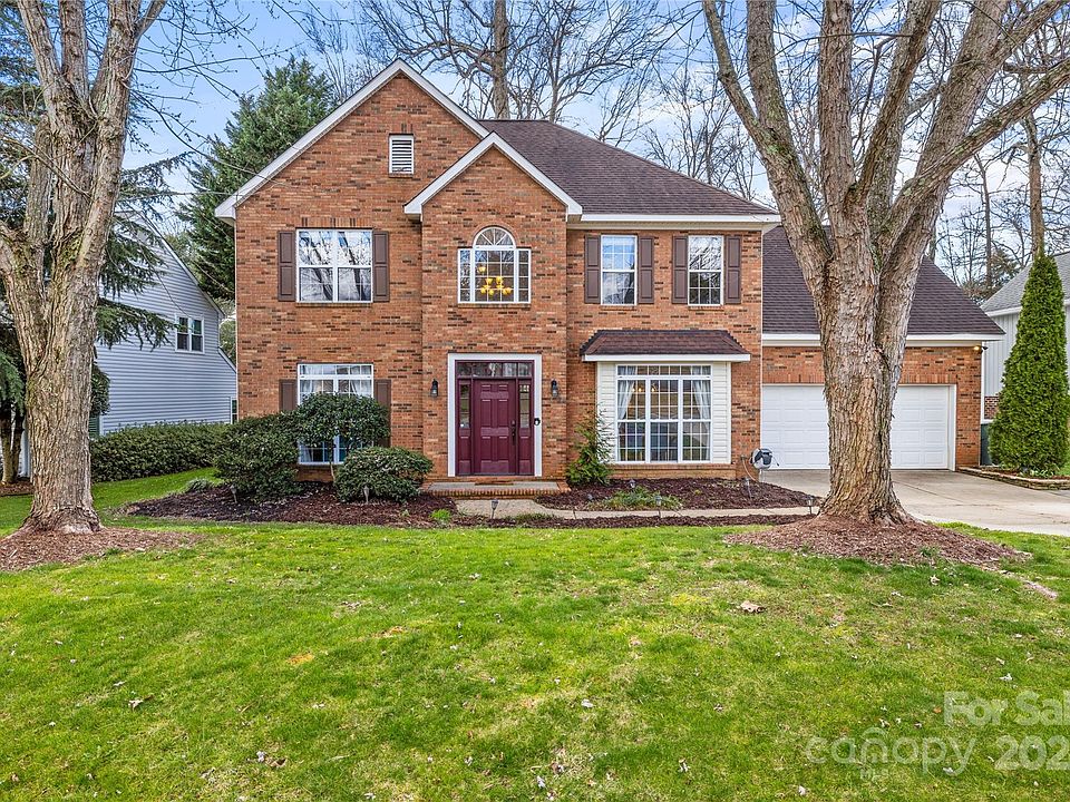 1st image of 126 Harbor Cove Ln