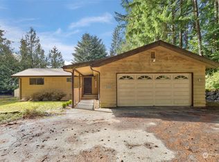 565 NE Foster Rd, Bremerton, WA 98311