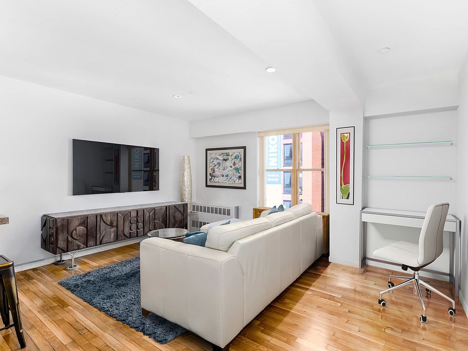 1st image of 754 E 6th St APT 4B