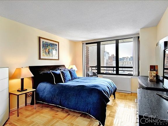 4th image of 330 E 38th St APT 15A