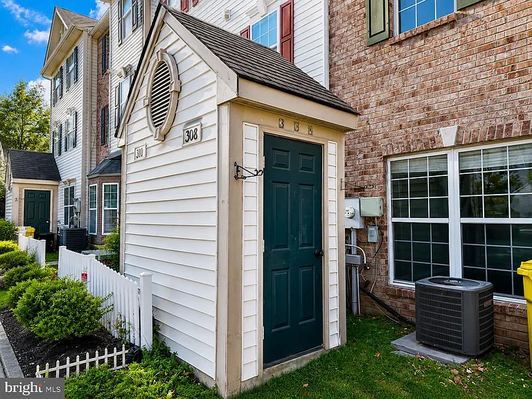 308 Assembly Point Ct — Photo 18