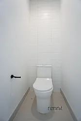 Rented by Rennit Inc.