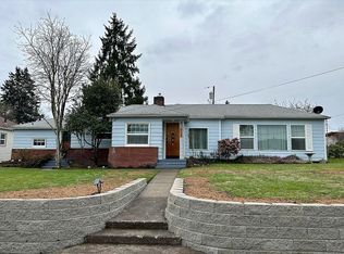 312 SW Jefferson St, Sheridan, OR 97378