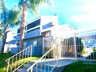 20930 Parthenia St, Canoga Park, CA, 91304