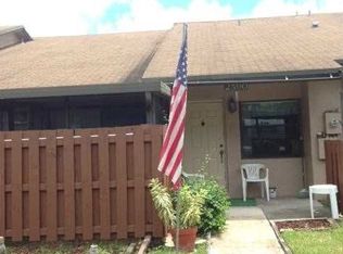 2590 N Nob Hill Rd, Sunrise, FL 33322