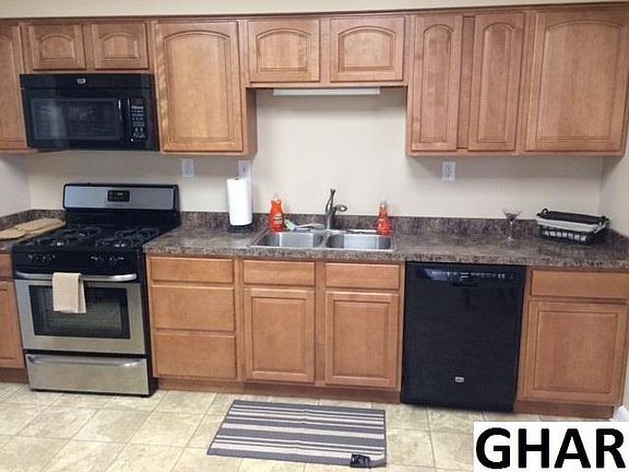 2nd image of 2741 Booser Ave