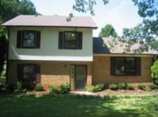 1123 Lightwood Dr, Matthews, NC 28105