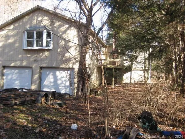 228 West Main Street, Hebron, CT 06248