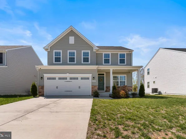 6382 Hawkeye Dr, King George, VA 22485