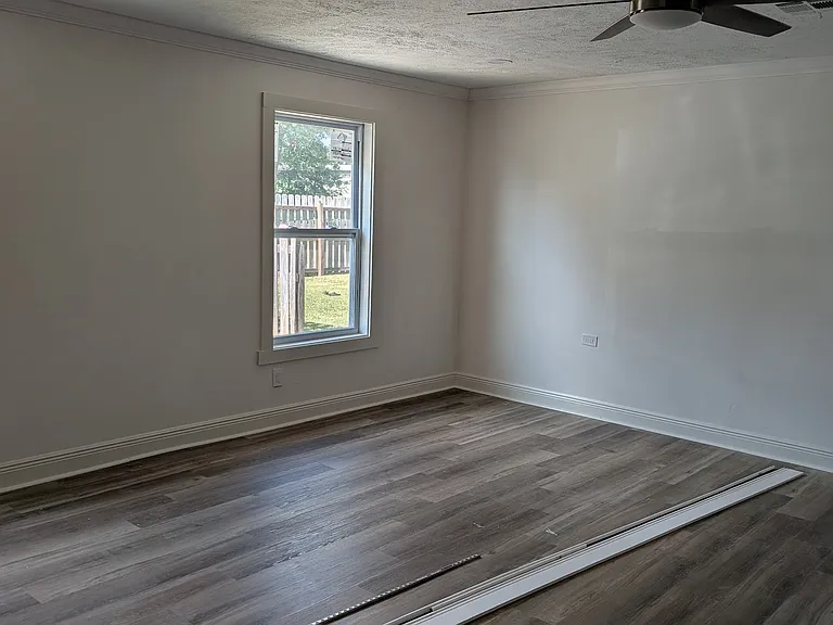 4001 Harvard St — Photo 4