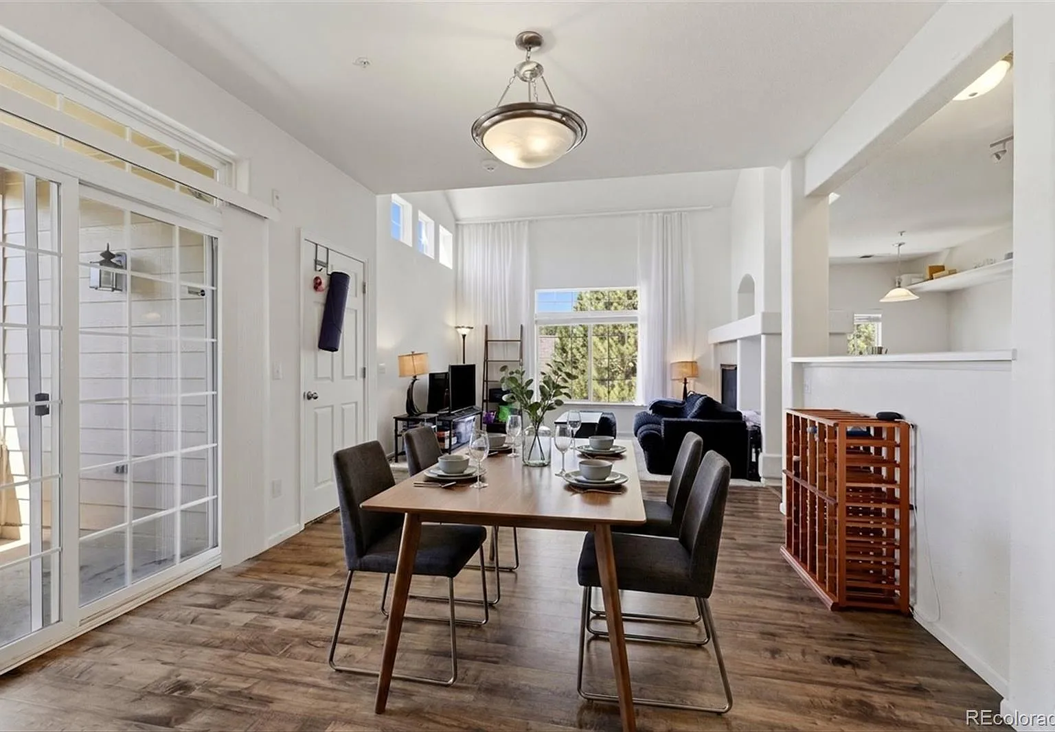 2 bed, 2.5 bath, 1534 sqft, $2,475 — Photo 2
