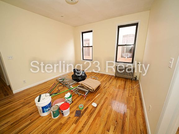 4th image of 30-51 34th St #3C