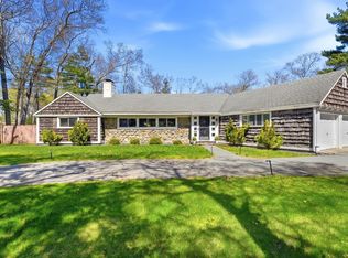 24 Fern Cir, Brockton, MA 02301