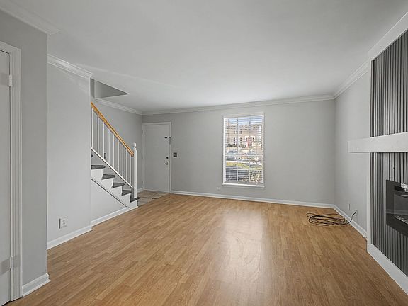 5th image of 1011 Murfreesboro Rd Unit K4