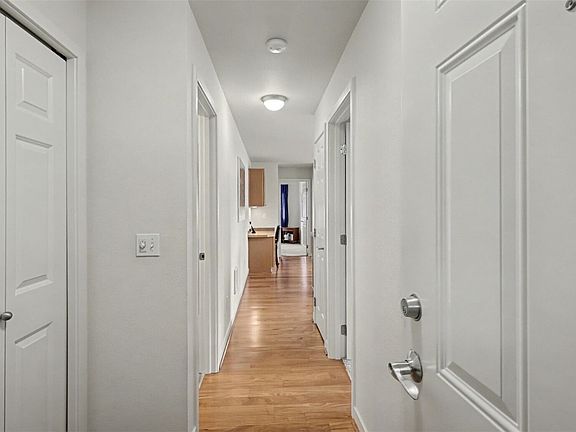 3rd image of 13211 97th Avenue E #301