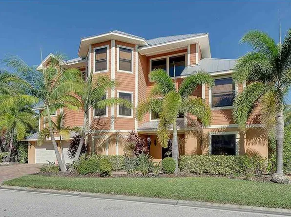 4004 Cobia Ct, Palmetto, FL 34221