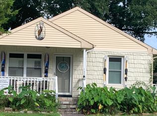 132 Ackiss Ave, Virginia Beach, VA 23451