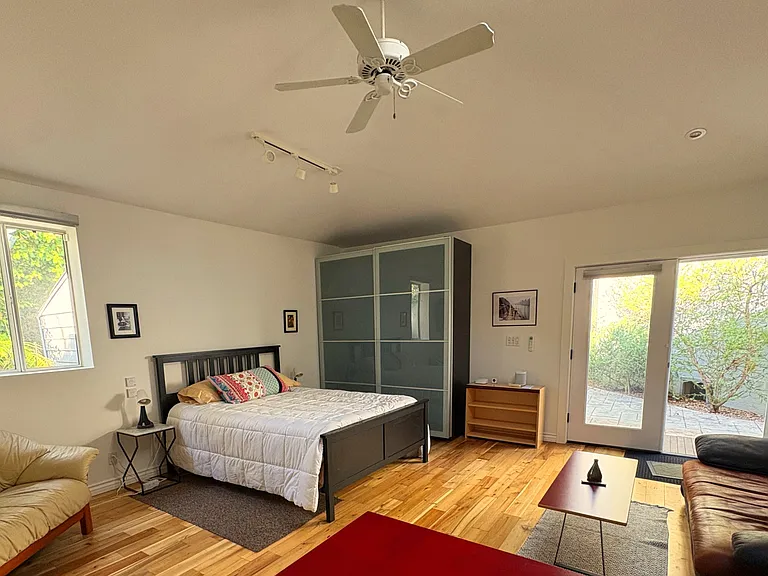 3139 Veteran Ave — Photo 3