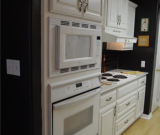5th image of 5506 Country Club Dr APT 10