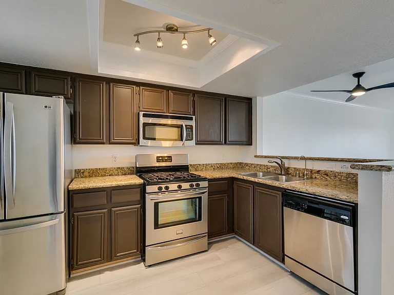 8070 W Russell Rd #2026 — Photo 7